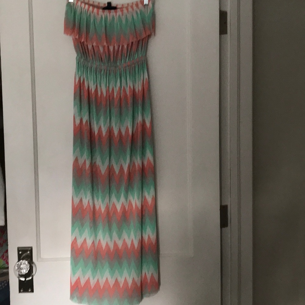 Cynthia Rowley Strapless Maxi. Size Small.